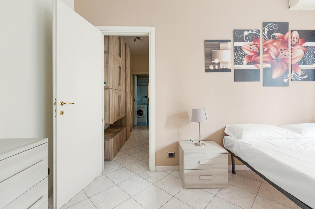Udine M2 Balcony Apt Apartman Milánó Kültér fotó